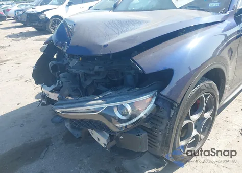 2018 Alfa Romeo Stelvio Sport Awd из США, поврежденный, VIN ZASFAKPN0J7B92833